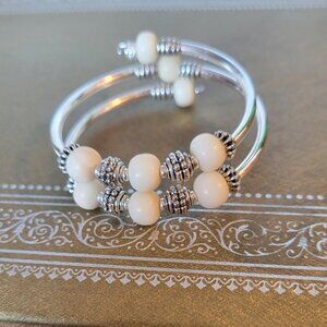 Pearl Wire Wrap Stretch Bracelet